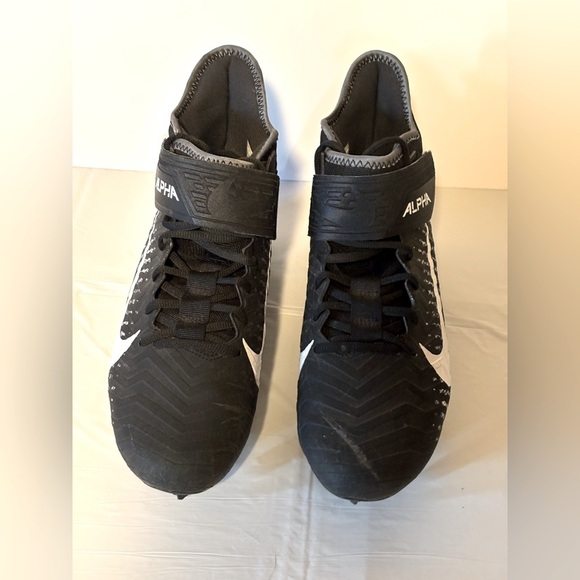Nike Alpha Black and White Football Cleats Men’s
Size 8.5 - Picture 7 of 9